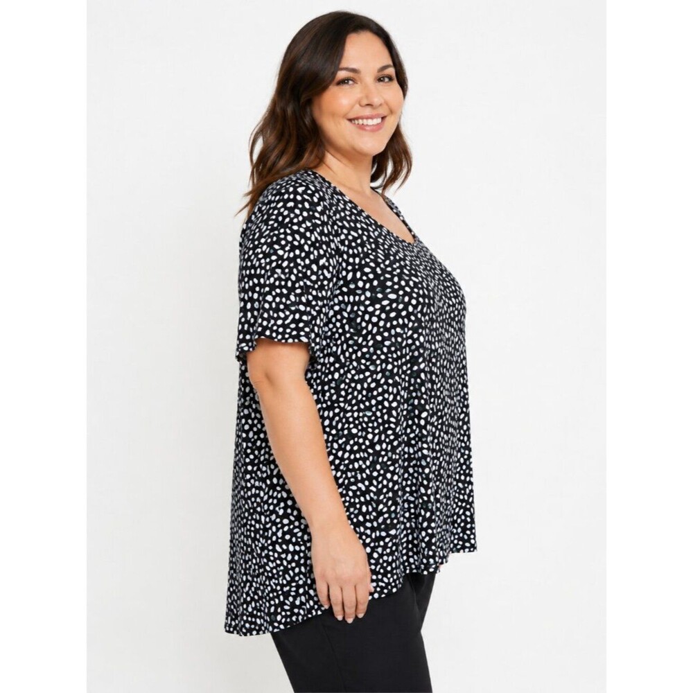 Susan Graver Liquid Knit Short-Sleeve Tunic Size 1X Black & White Dot